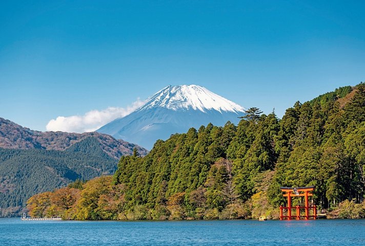 Zauberhaftes Japan (inkl. Flug) - Blick auf den Fuji-san vom Ashi-See, Hakone