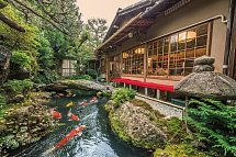 Japans Insel-Quartett (inkl. Flug) - Koi-Teich in Kyoto