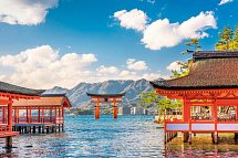 Japans Insel-Quartett (inkl. Flug) - Schreintor Miyajima