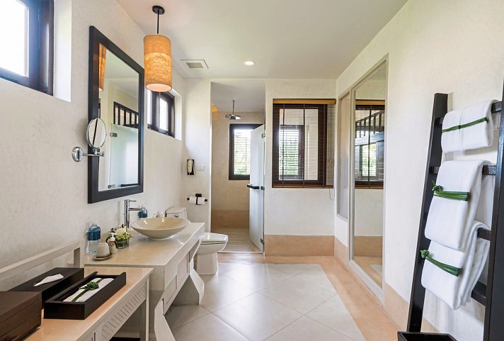 Melati Beach Resort & Spa - Badbeispiel Grand Deluxe (Zimmercodierung UD4)