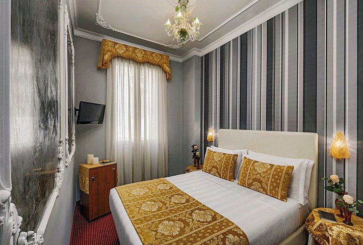 Hotel Pausania - Wohnbeispiel Doppelzimmer (Zimmercodierung DB1)