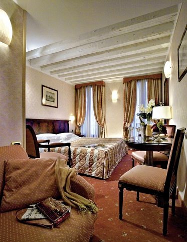 Albergo Cavalletto e Doge Orseolo - Wohnbeispiel Doppelzimmer Klassik (Zimmercodierungen DB1 & DBA)