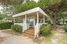 Jesolo Family Resort - Wohnbeispiel Mobilheim Lodge Deluxe Familien (Zimmercodierung CB6)