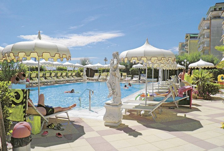 Luxor & Cairo The Beach Resort