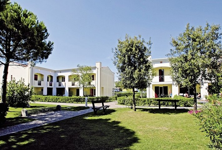 Villaggio Calycanthus