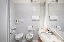 Park Hotel - Beispiel Bad (Zimmercodierung DB1)