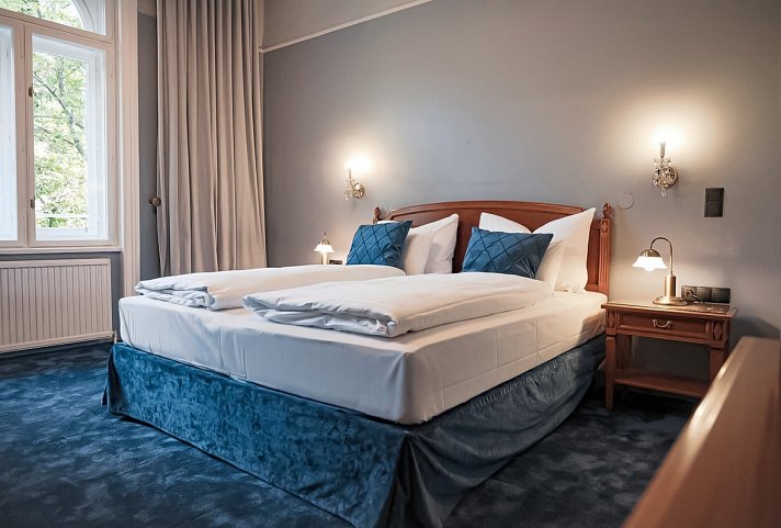 hideauts hotels Villa R - Wohnbeispiel Doppelzimmer Chic Gartenblick (Zimmercodierung DB2)