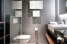 IntercityHotel Wien - Wohnbeispiel Doppelzimmer Standard (Zimmercodierungen DG1 & DC1)