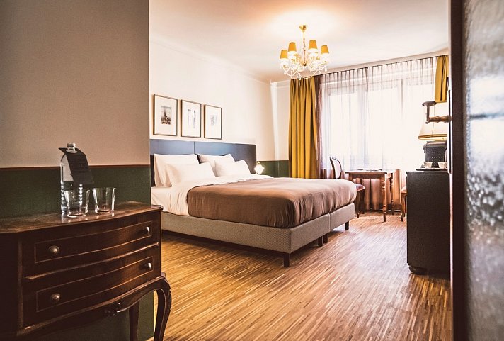 HENRI Hotel Wien Siebterbezirk - Wohnbeispiel Doppelzimmer (Zimmercodierungen DB1, DB2, DB3, EB1, EB2 & EB3)