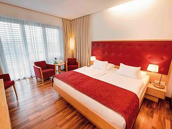 Therme Laa | Hotel | Silent Spa | Villas - Wohnbeispiel Doppelzimmer Superior (Zimmercodierung DS1)