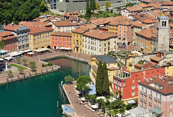 Europa Skypool & Panorama