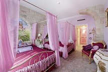 Gardaland Hotel - Wohnbeispiel Themenzimmer Princess Kingdom