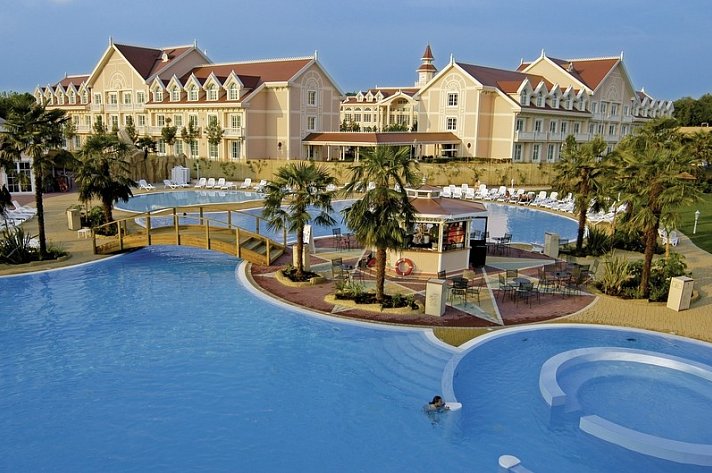 Gardaland Hotel