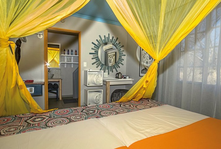 Etosha Safari Camp - Wohnbeispiel Safari Bungalow (Zimmercodierung DB1)