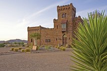 Grandiose Landschaften Südens - Schloss Duwisib