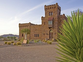 Grandiose Landschaften Südens - Schloss Duwisib