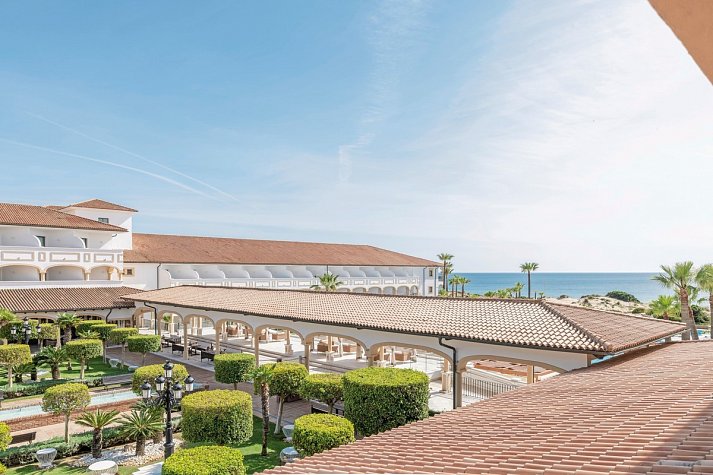 Iberostar Selection Andalucía Playa - Blickbeispiel Doppelzimmer seitl. Meerblick (Zimmercodierungen D1N & D2N)