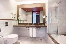 Hipotels Gran Conil - Badbeispiel Doppelzimmer Standard (Zimmercodierungen DG1, DP1, DBN & DBM)