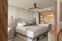 DAIA Slow Beach Hotel Conil - Wohnbeispiel Juniorsuite frontaler Meerblick The One (Zimmercodierung J9M)