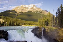 Traumroute durch die Rocky Mountains - Athabasca Falls, Jasper Nationalpark