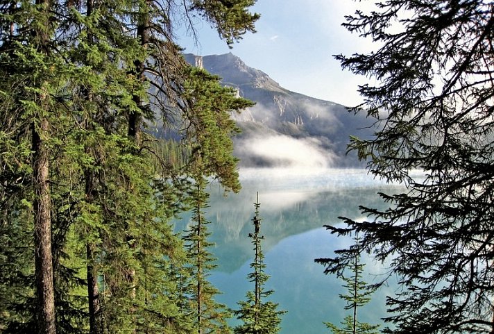 Best of Alberta - Emerald Lake