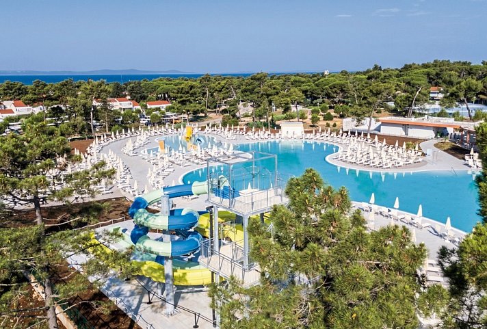 Zaton Holiday Resort