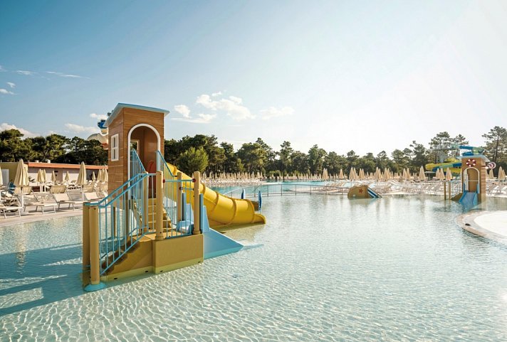 Zaton Holiday Resort