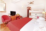 Hotel Zora