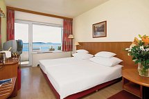 Hotel Zora - Wohnbeispiel Doppelzimmer Komfort (Zimmercodierungen DF1 & DC4)