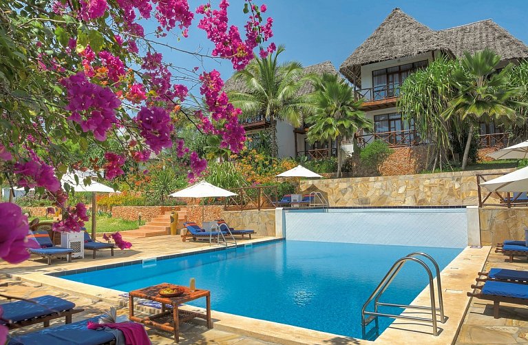 Sultan Sands Island Resort