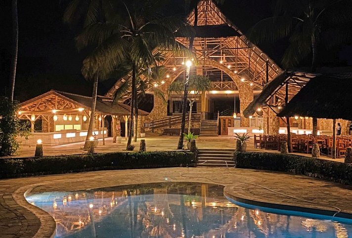 Jaz Amaluna Beach Resort