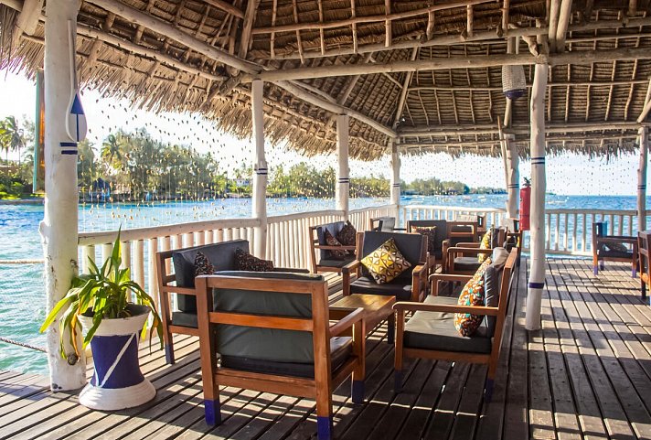 Paradise Beach Resort