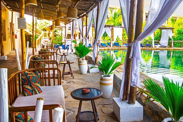 Reef & Beach Resort