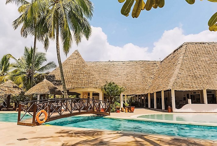 Jaz Adonia Beach Resort