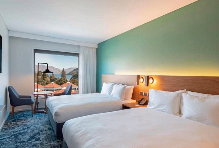 Holiday Inn Express & Suites Queenstown - Wohnbeispiel Standard 2 Queen Beds (Zimmercodierung UG2)