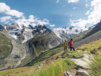 Via Albula & Bernina: Alpenwandern mit Zugerlebnis