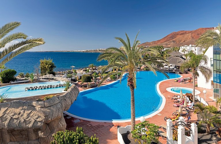 H10 Timanfaya Palace