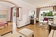H10 Timanfaya Palace - Wohnbeispiel Junior-Suite seitl. Meerblick (Zimmercodierung JBN)