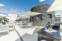 LIVVO Volcán Lanzarote - Snackbar Las Coloradas