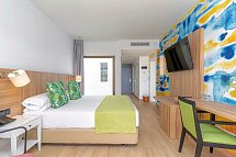 Hotel Costa Calero Thalasso & Spa - Wohnbeispiel Familienzimmer mit Verbindungstür (Zimmercodierung FV1)