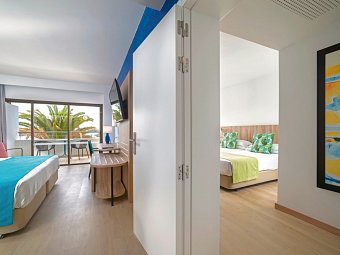 Hotel Costa Calero Thalasso & Spa - Wohnbeispiel Familienzimmer mit Verbindungstür (Zimmercodierung FV1)