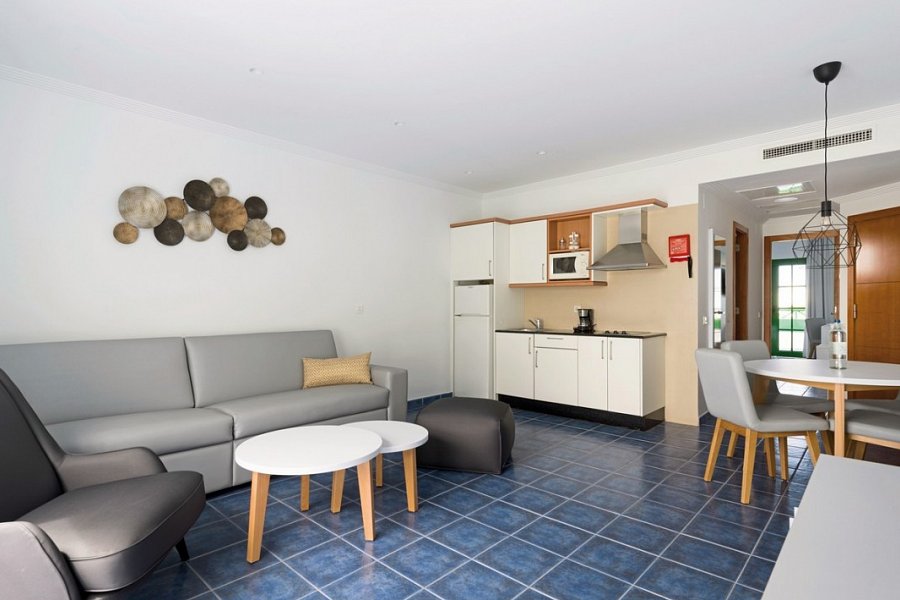 Mirador Papagayo by LIVVO - Wohnbeispiel Familienzimmer (Zimmercodierung FB1)