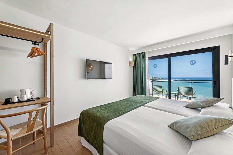 THB Lanzarote Beach - Wohnbeispiel Doppelzimmer Meerblick (Zimmercodierung DBM)