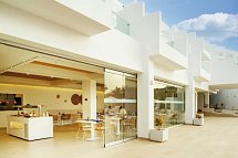 Royal Marina Suites Boutique Hotel
