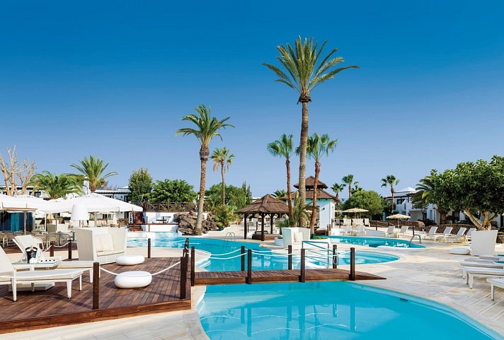 H10 White Suites Boutique