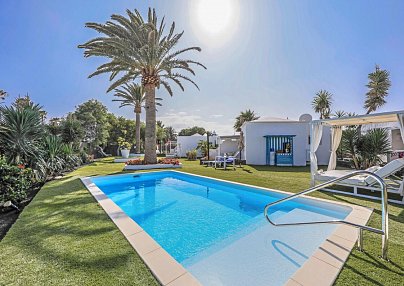 Villas New Lanzasuites Playa Blanca