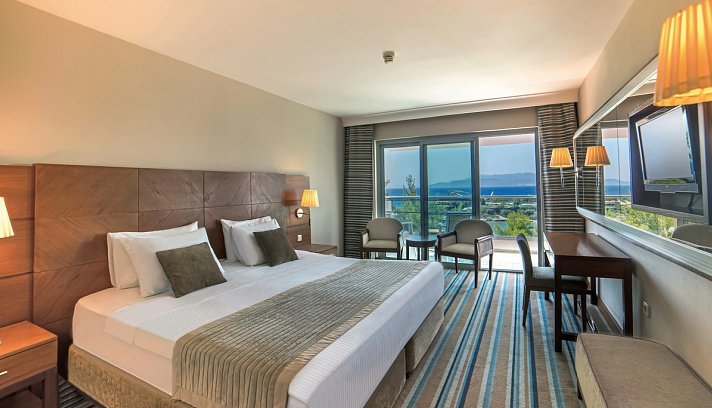 Pine Bay Holiday Resort