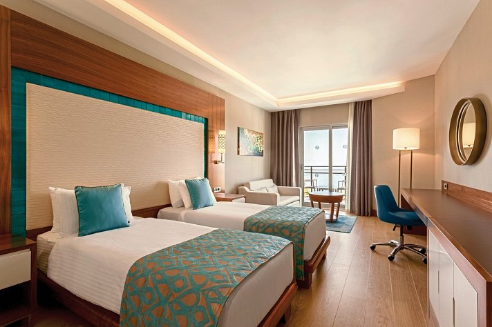Ramada Resort Kusadasi & Golf