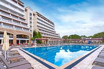 Batihan Beach Resort