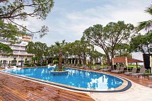 Batihan Beach Resort